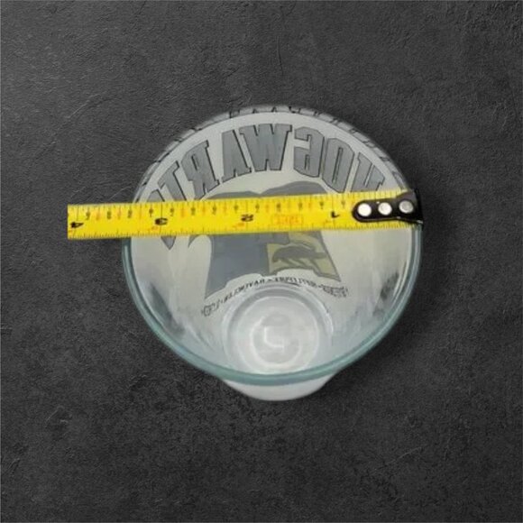 Harry Potter Hogwarts Crest Pint Glass Tumbler 16 oz - Picture 8 of 8